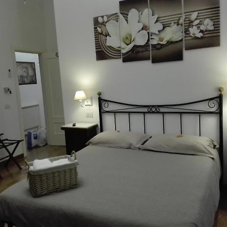 Napoli Pietrasanta Lt Bed and Breakfast Eksteriør billede