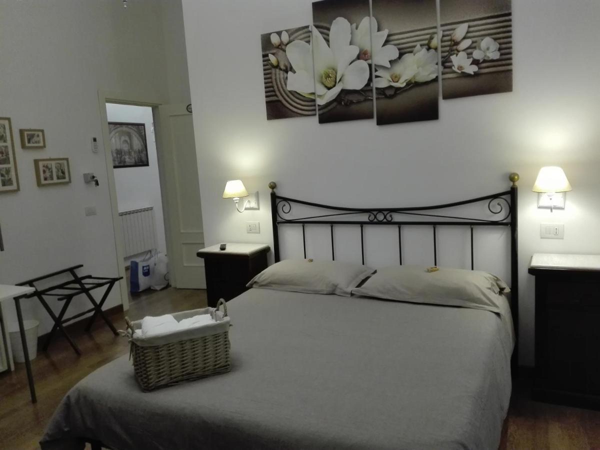 Napoli Pietrasanta Lt Bed and Breakfast Eksteriør billede