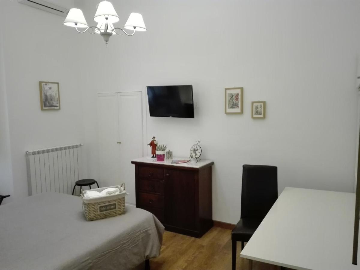 Napoli Pietrasanta Lt Bed and Breakfast Eksteriør billede