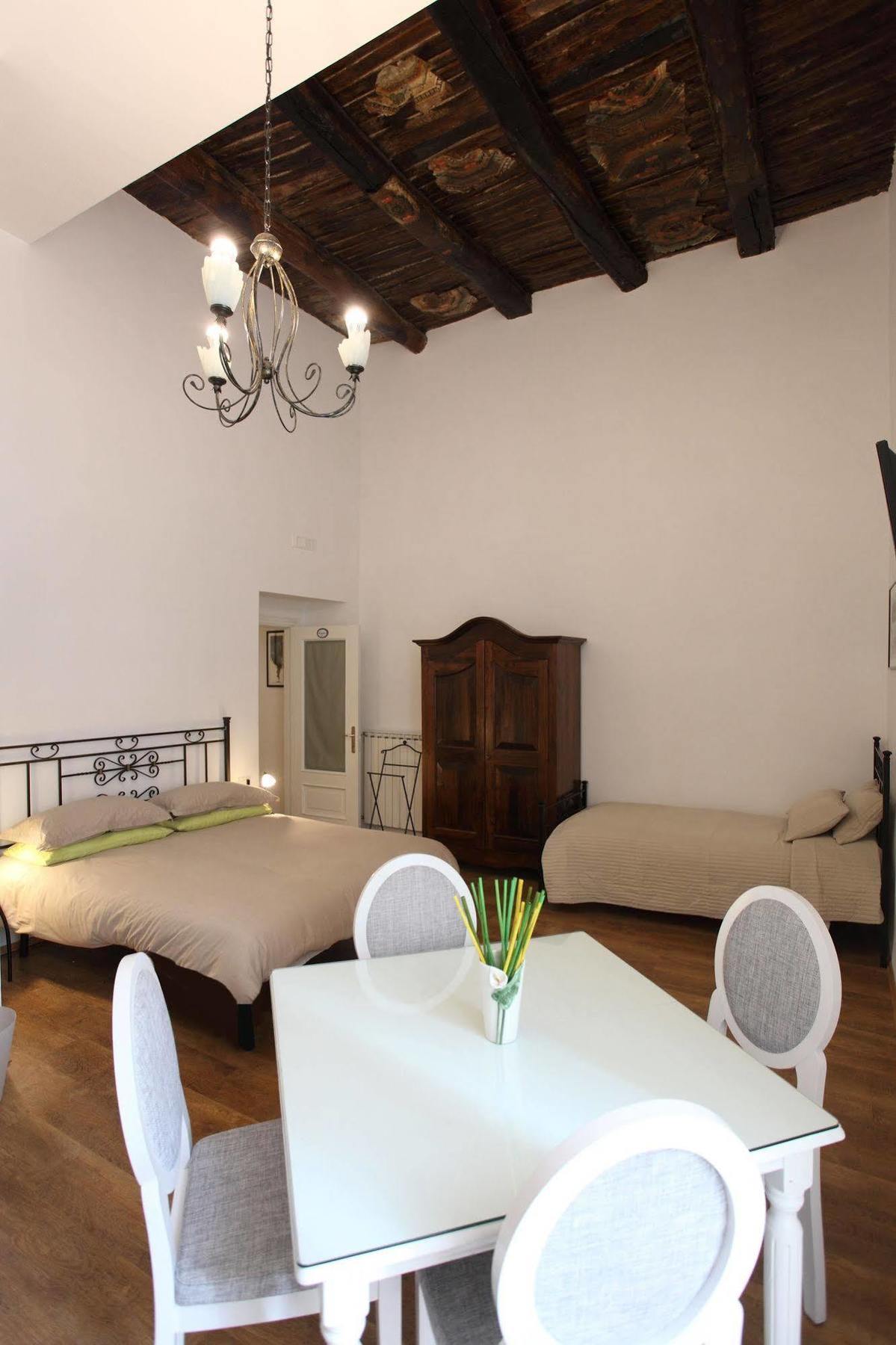 Napoli Pietrasanta Lt Bed and Breakfast Eksteriør billede