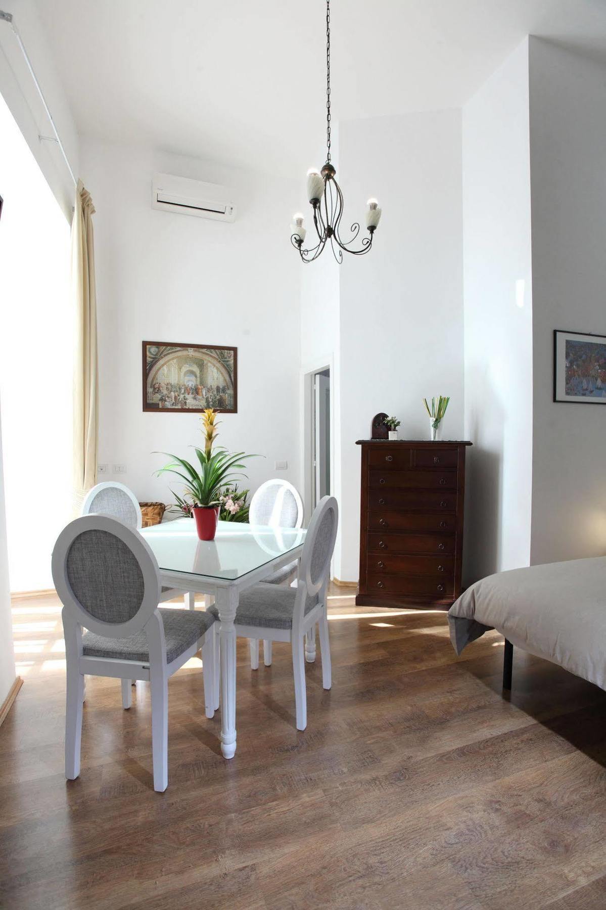 Napoli Pietrasanta Lt Bed and Breakfast Eksteriør billede